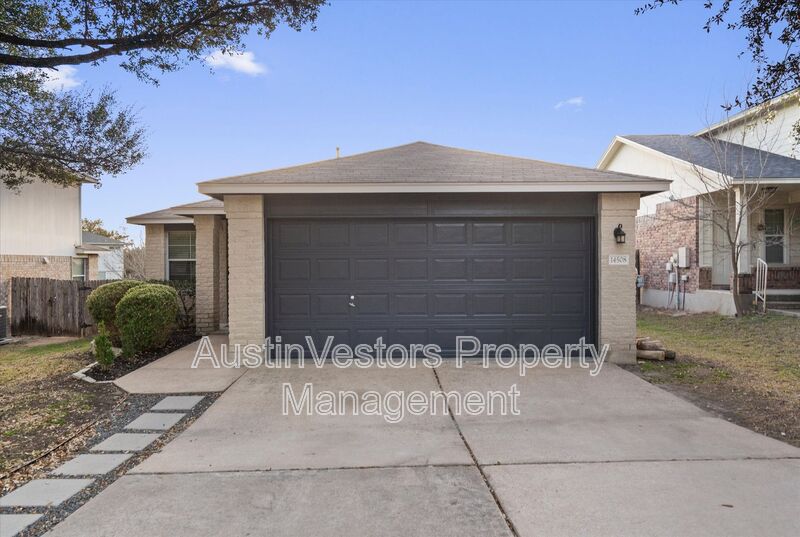 Pflugerville House: 14508 Spearmint Tea Trl