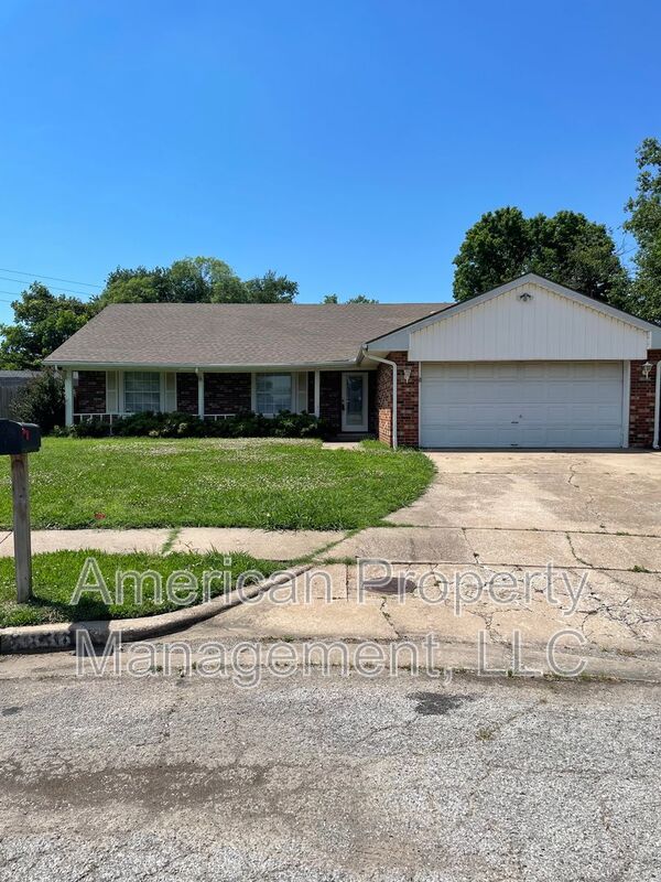 Tulsa House: 3836 S 122nd East Ave