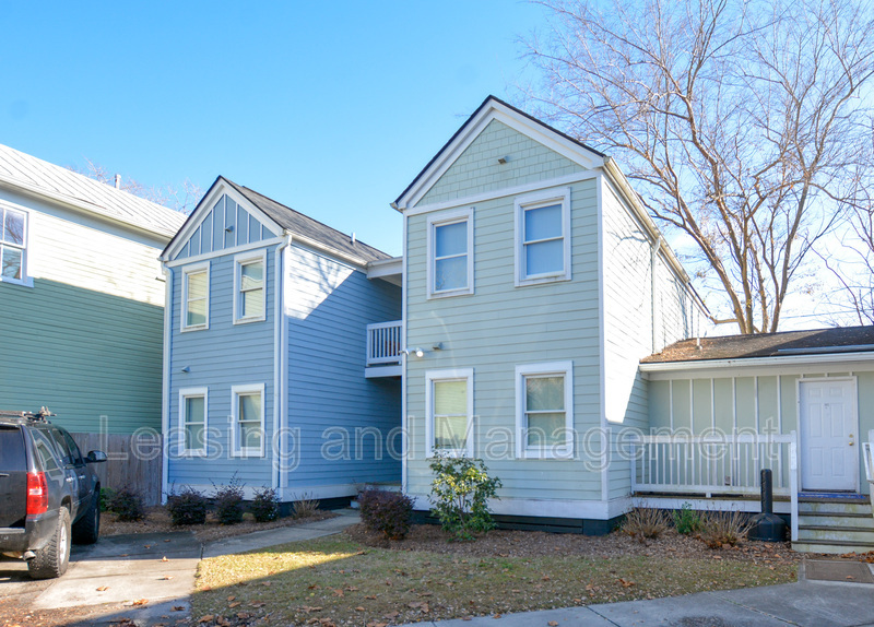 Charleston Condo: 16 Cannon Street
