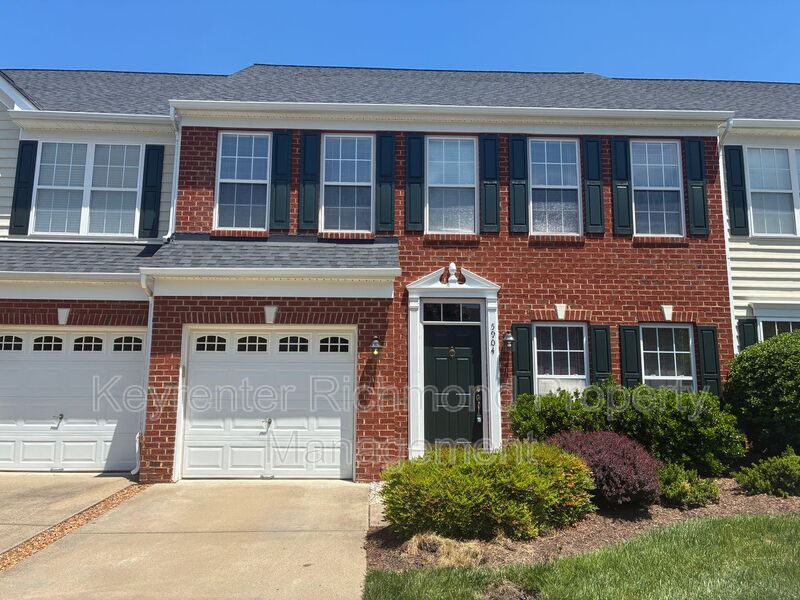Glen Allen House: 5904 Chapel Lawn Terrace