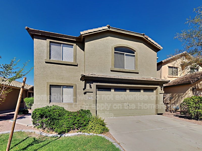 Maricopa House: 42706 W Hillman Dr