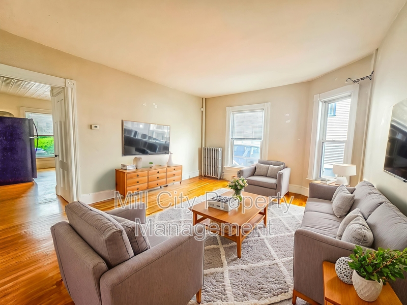 Manchester Condo: 195 Sagamore St - 1