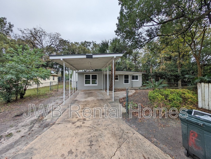 Jacksonville House: 731 Prospect St