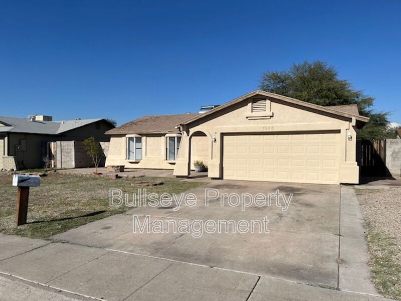 Phoenix House: 7956 W. Mariposa Dr.