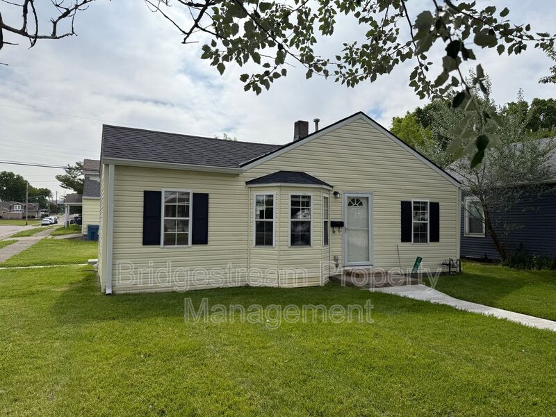 Moraine House: 2800 Cadillac St