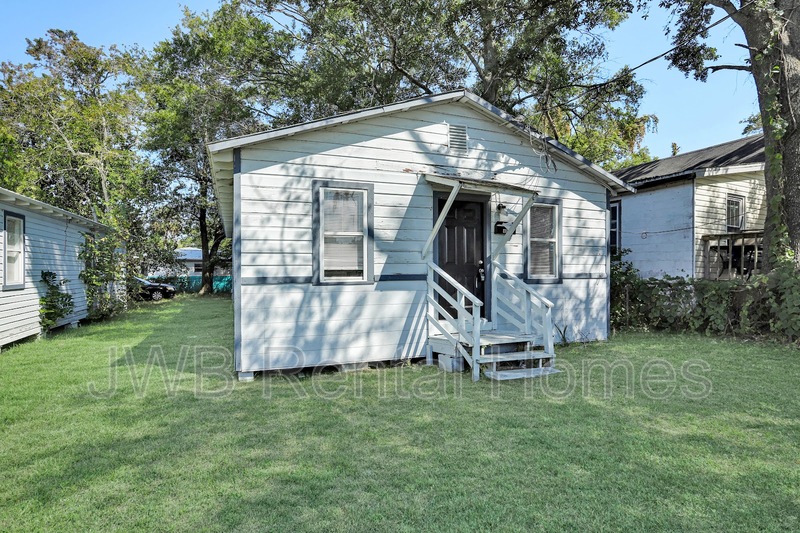 Jacksonville House: 1547 Francis St