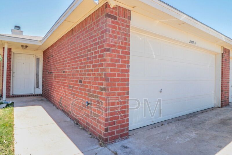 Lubbock House: 2415 87th