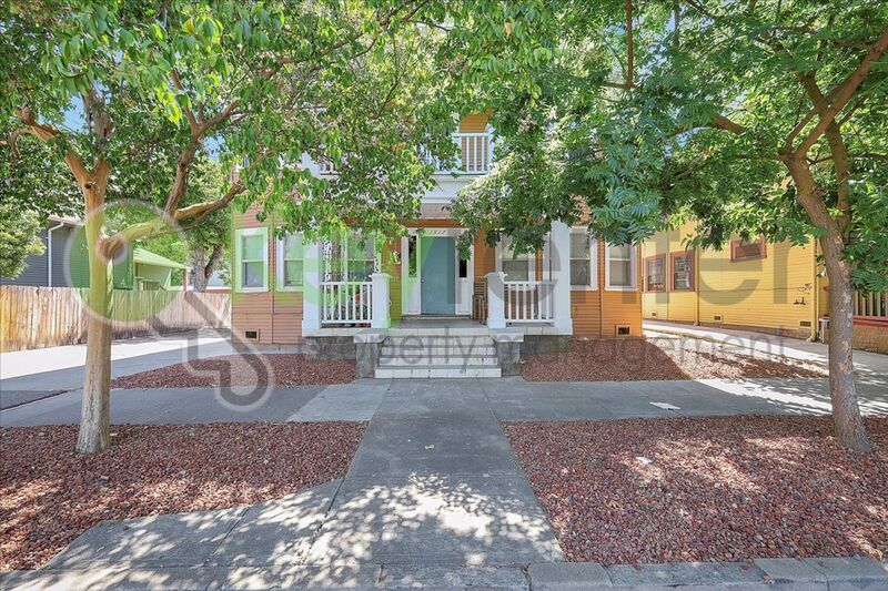 Sacramento House: 1517 23rd Street