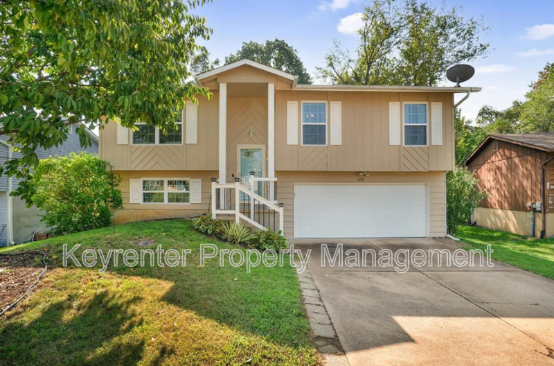 Arnold House: 2714 Cherry Brook Dr