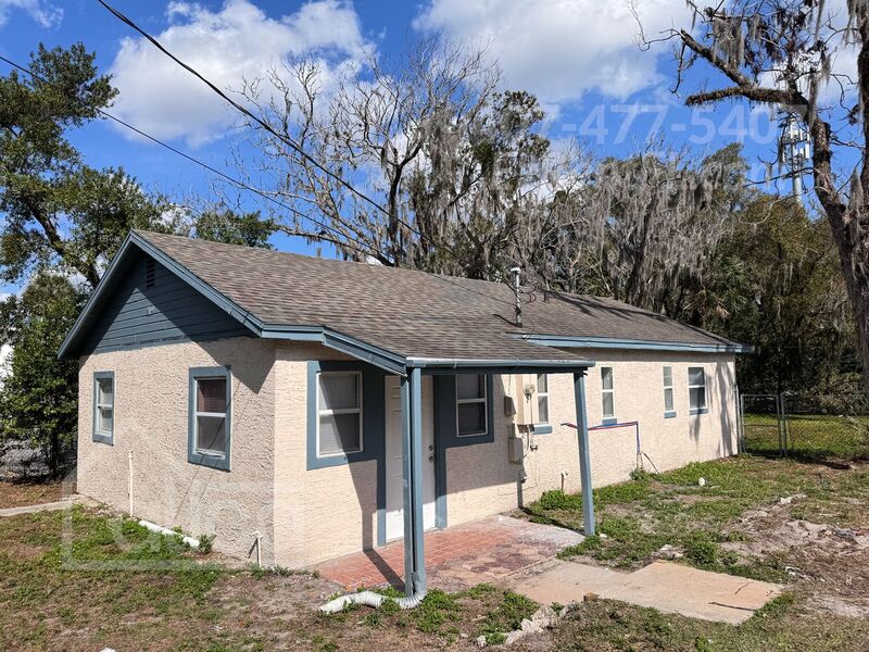 Deland House: 209 S Parsons Ave