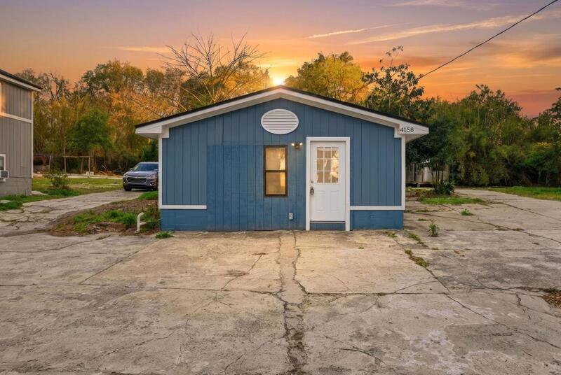 Jacksonville House: 4158 Trout River Boulevard