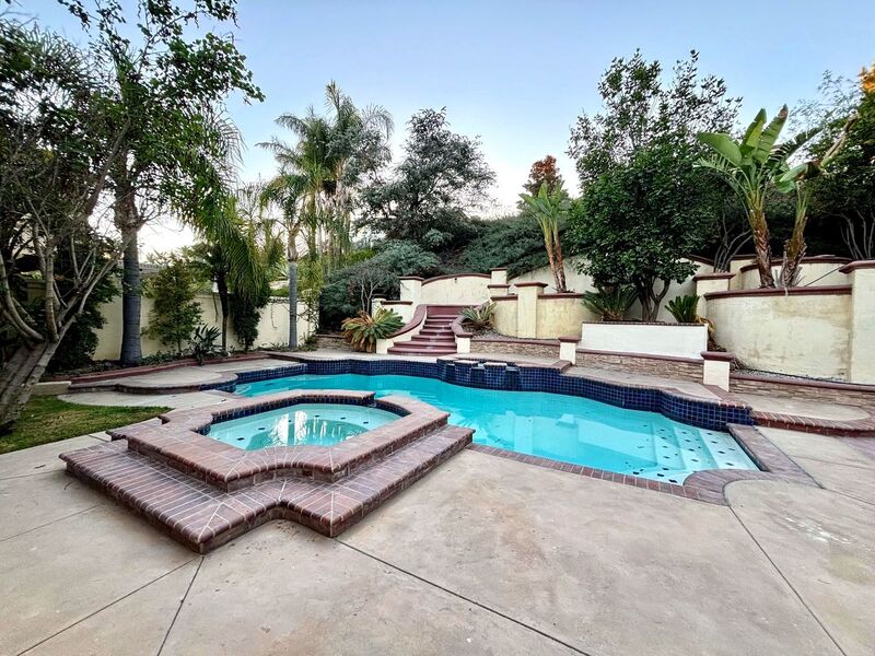 Anaheim House: 709 S Hidden Creek Cir