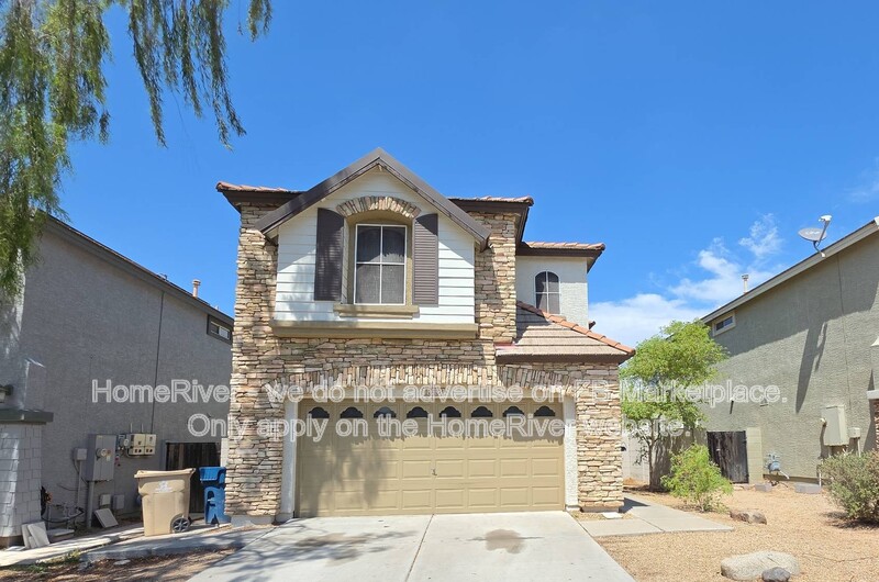 Litchfield Park House: 13430 W Rovey Ave