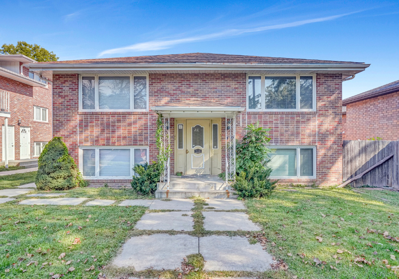 Lincoln Condo: 2318 C St