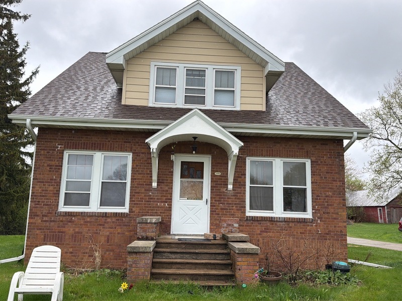 Oshkosh House: 3594 Oregon Street