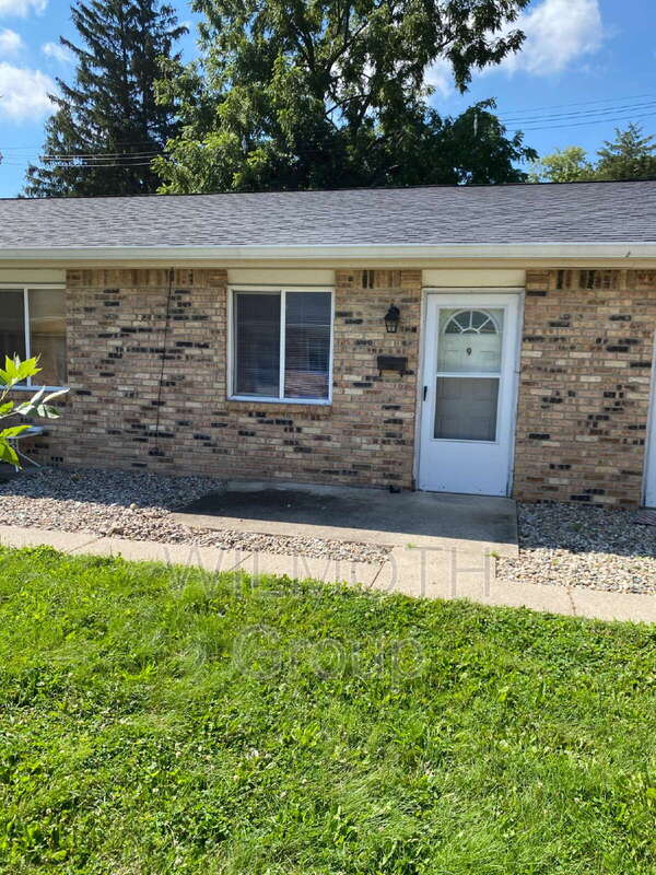 Lebanon Condo: 318 North Clark Street