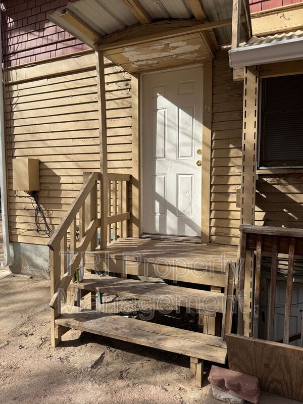 Greeley House: 1615 8th Avenue