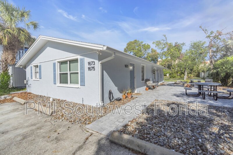 Sarasota Condo: 1673 Cherry Lane