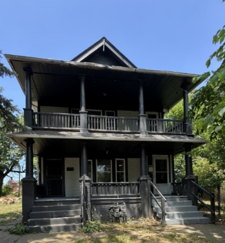 Cleveland Condo: 9013/15 Yale Avenue - 2