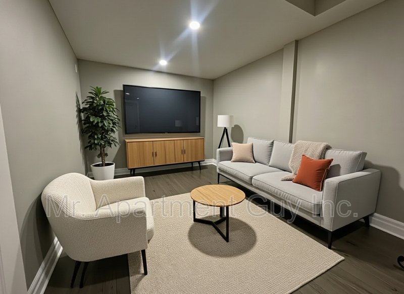 Hamilton Condo: 30 William Street