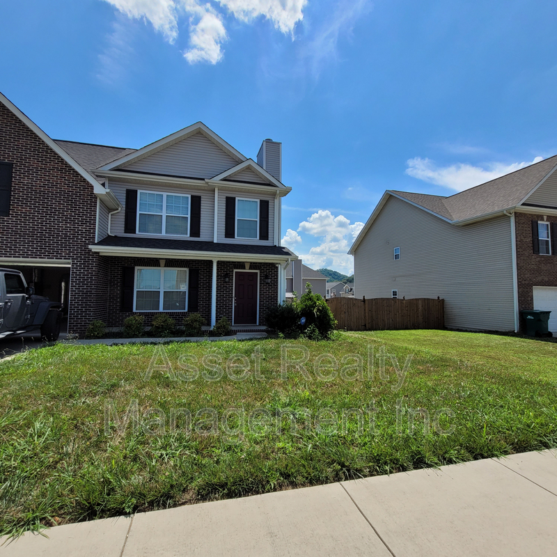 Request a Viewing for 2723 Honey Hill Road Tenant Turner