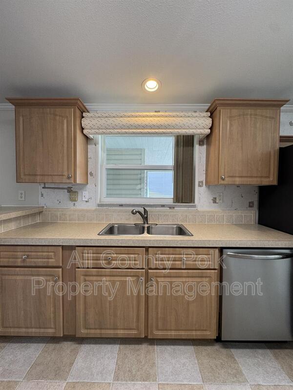Main Rental Photo 11
