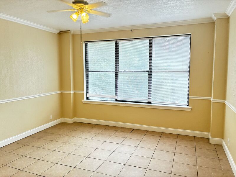 Jacksonville Condo: 311 West Ashley Street - 214