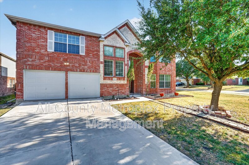 Forney House: 2112 Aster Trail