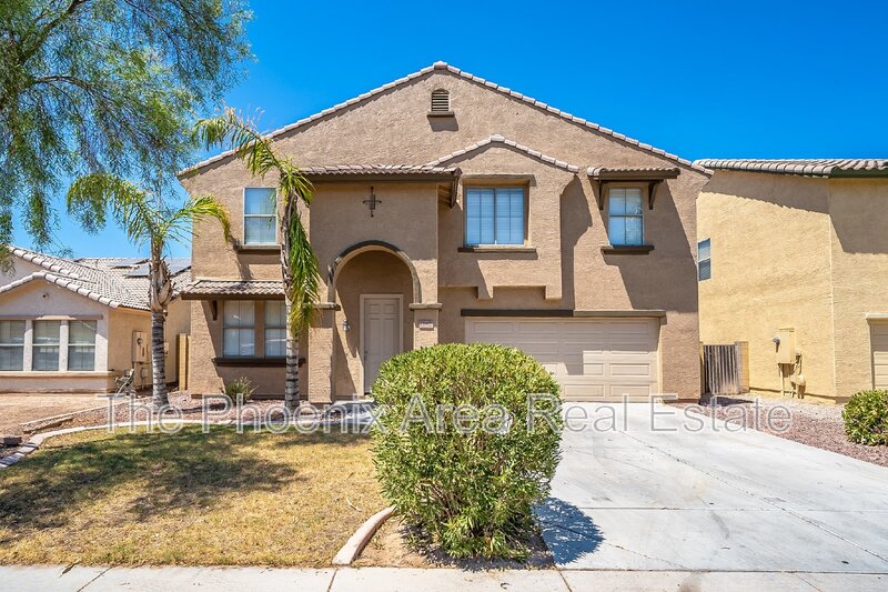 Maricopa House: 45992 W Dutchman Dr