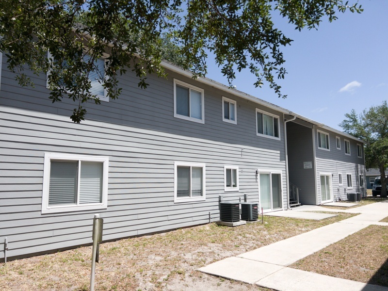 New Smyrna Beach Condo: 1050 Wayne Ave