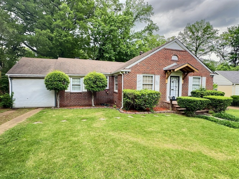 Memphis House: 3766 Friar Tuck Road