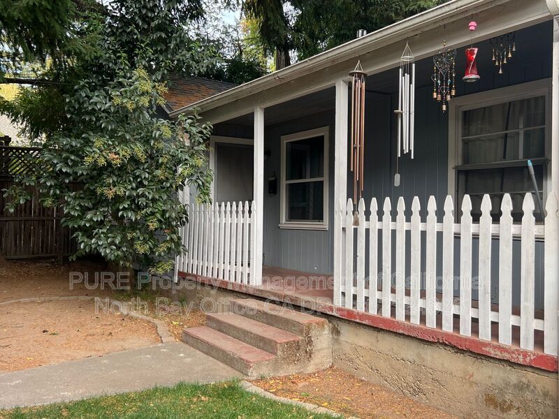 Ukiah Condo: 418 S Spring St - 418 Unit 2