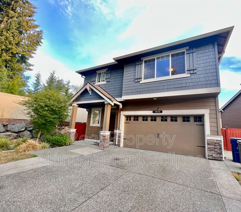 Bothell House: 19205 14th Ave SE