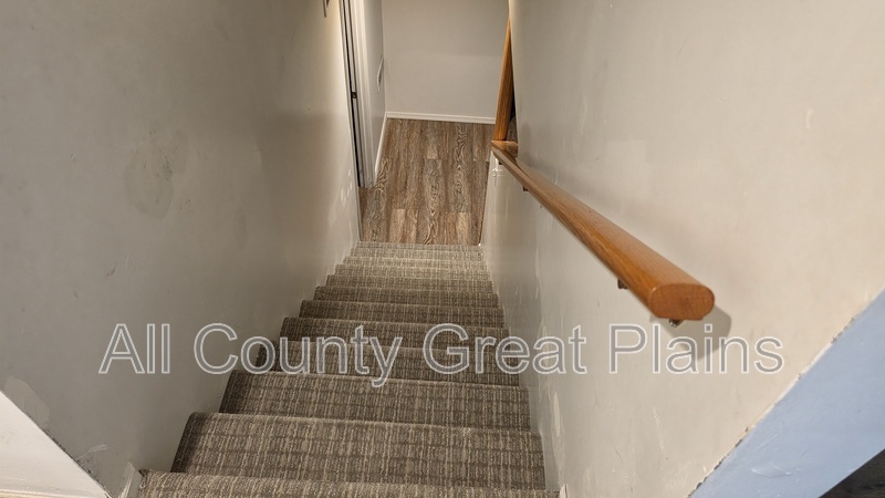 Main Rental Photo 19
