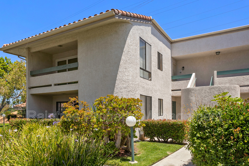 Carlsbad Condo: 2302 Altisma Way