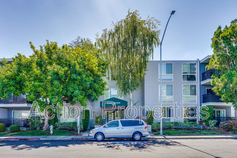 Mountain View Condo: 181 Del Medio Avenue