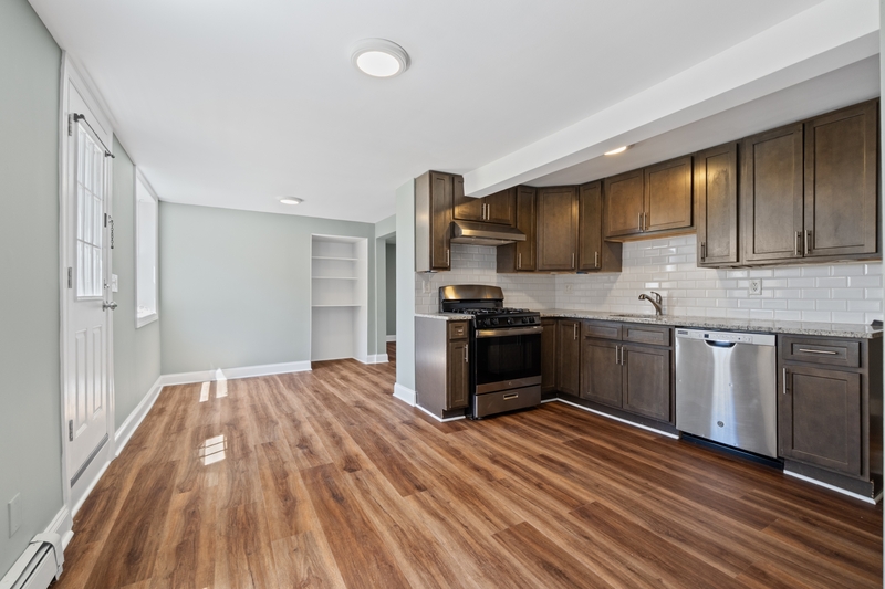 Garfield Condo: 341 Harrison Avenue - 1