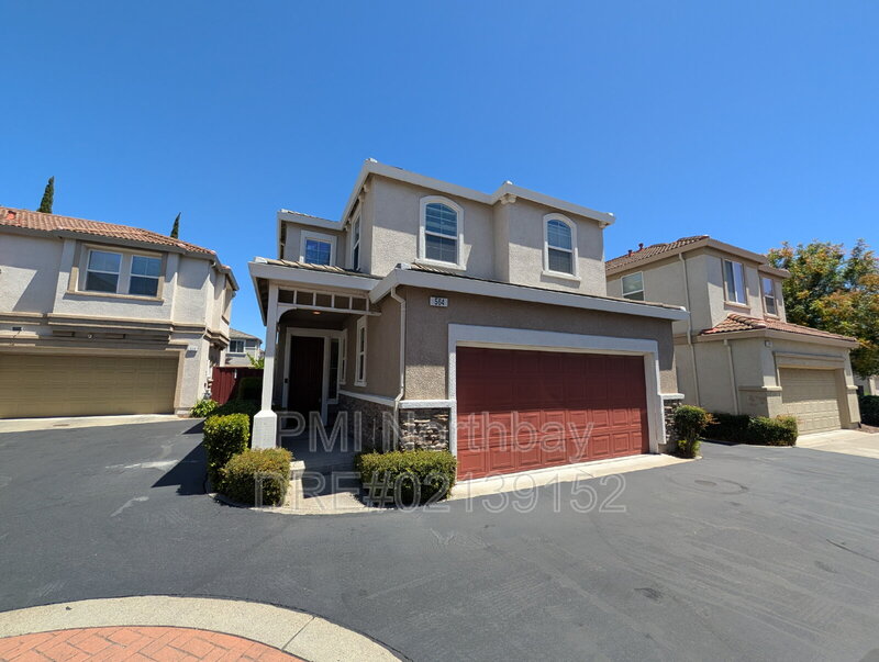 Fairfield House: 564 Primitivo Ct