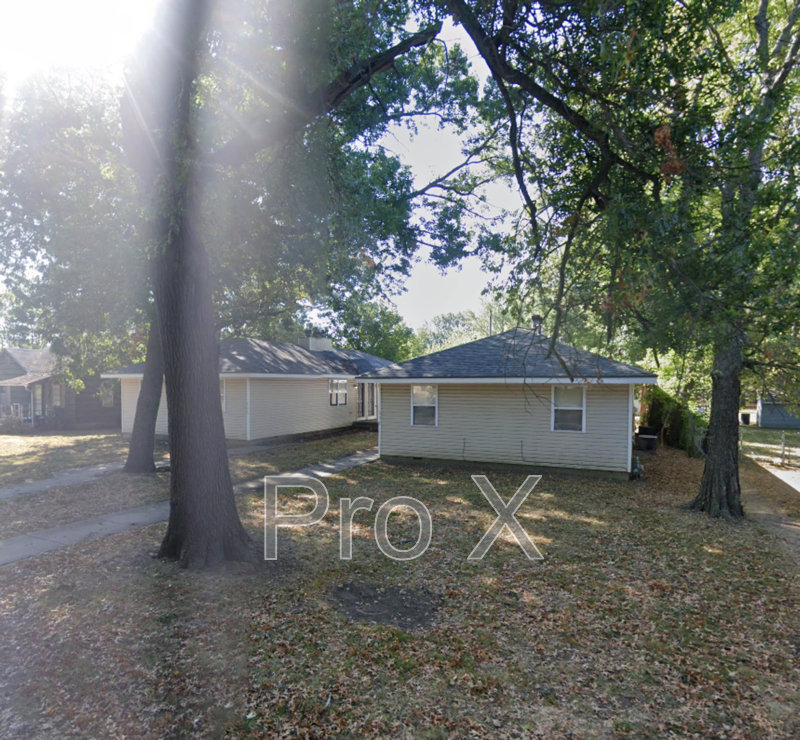 Pittsburg House: 508 E. Monroe B