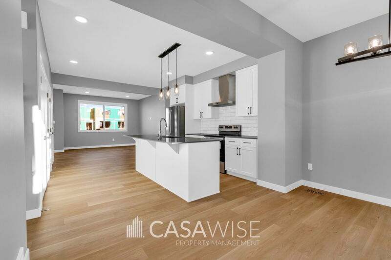 Edmonton House: 6717 Alpha Boulevard NW