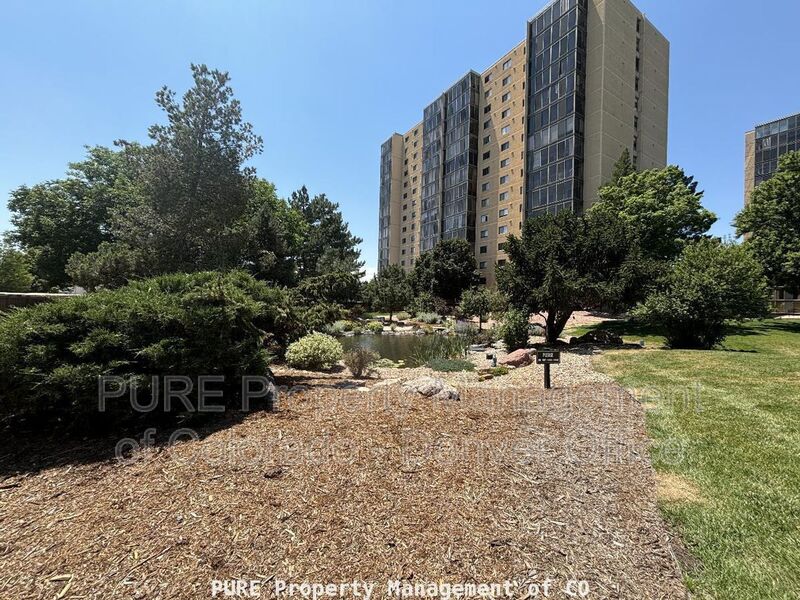 Denver Condo: 7877 E Mississippi Ave