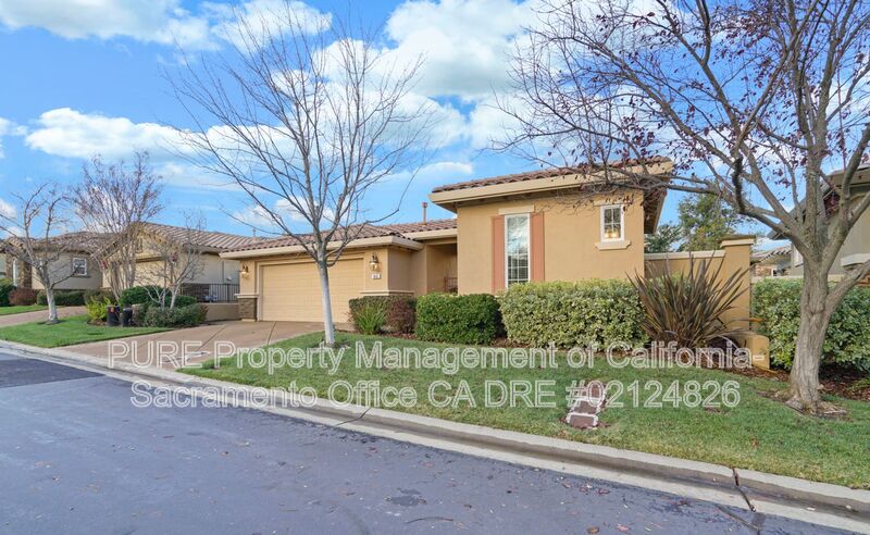 El Dorado Hills House: 815 Royal Troon Place