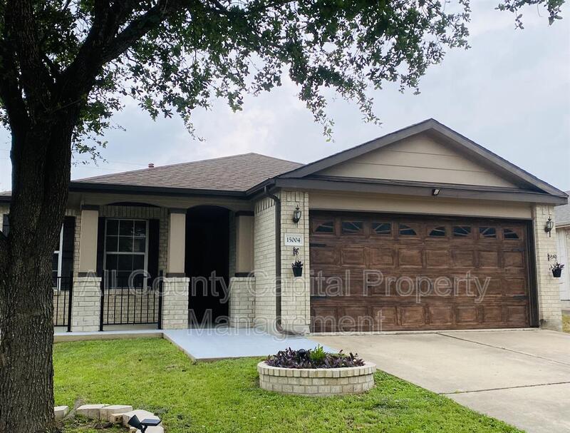 Pflugerville House: 15004 Antique Finish Dr