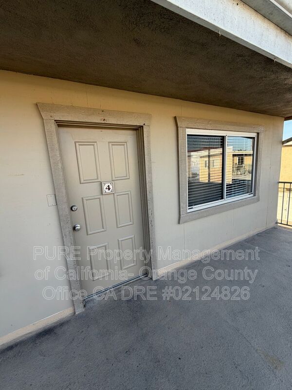 Huntington Beach House: 401 Memphis Avenue