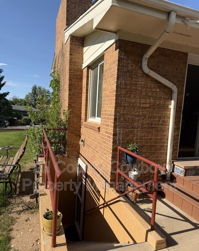 Laramie Condo: 1314 Canby St