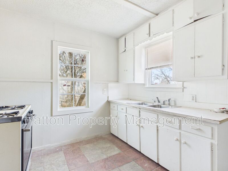 Amarillo Condo: 2216 South Polk Street D