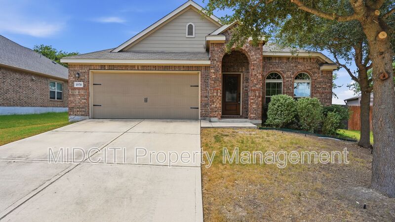 New Braunfels House: 1970 Kalli Jo Ln