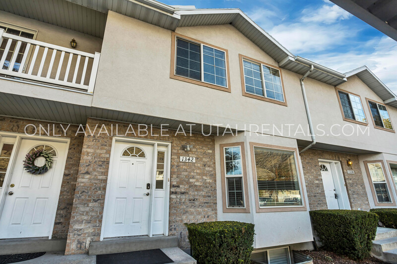 Provo Condo: 1342 S 1370 E
