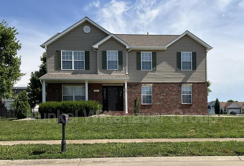 Belleville House: 2621 Greystone Estates Pkwy