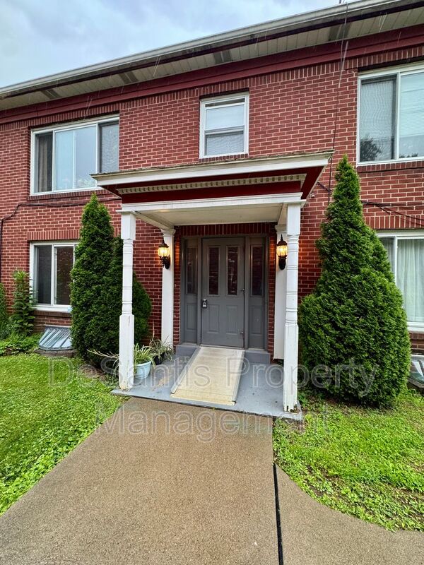 Pittsburgh Condo: 111 W. Steuben Street